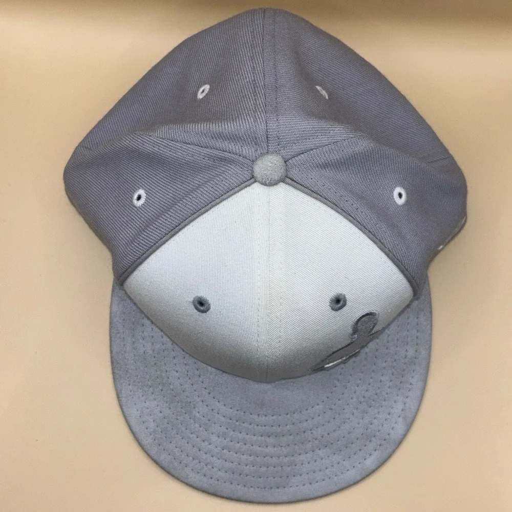 New Era 59FIFTY Philadelphia 76ers Hardwood Classics Fitted Hat Grey White Sz 8